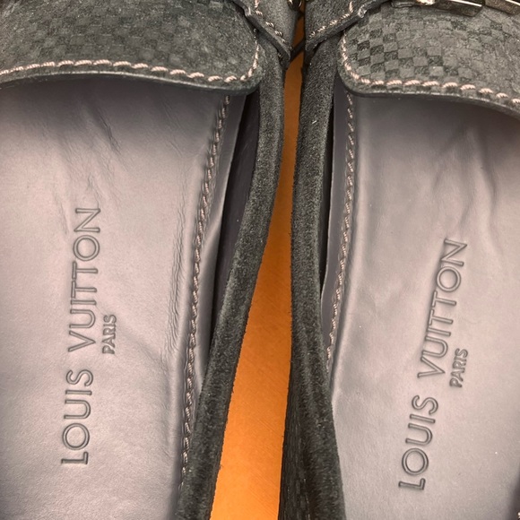 LOUIS VUITTON MENS DARK GRAY LOAFERS SIZE 8.5 - Picture 5 of 15